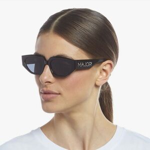 Le Specs Major Exclusive Dark Lenses Crystal Accent 90s Style Sunglasses Black